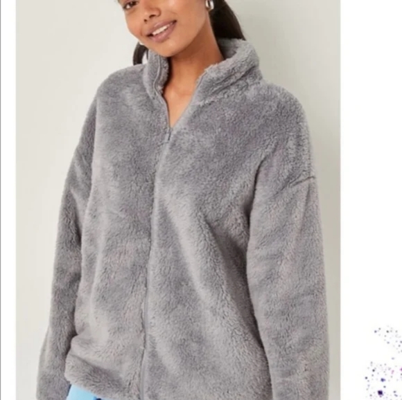 Victoria's Secret PINK Teddy Fleece - Picture 2 of 7